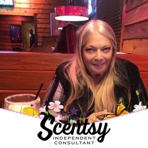 Meet your Posher, Deborah